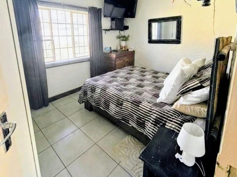 3 Bedroom Property for Sale in Kleinkrantz Western Cape